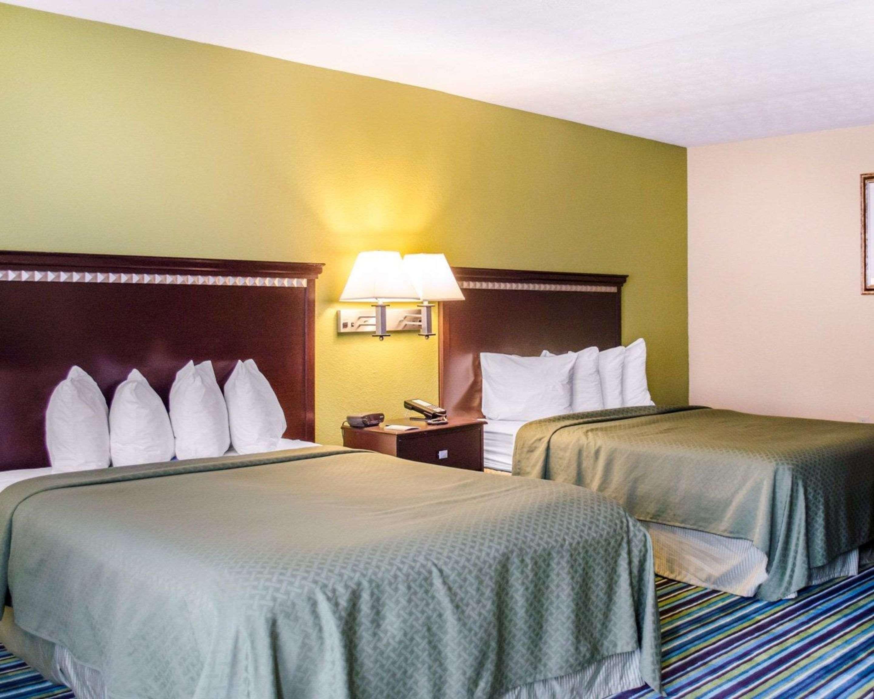 Quality Inn & Suites Medina - Akron West Exteriér fotografie