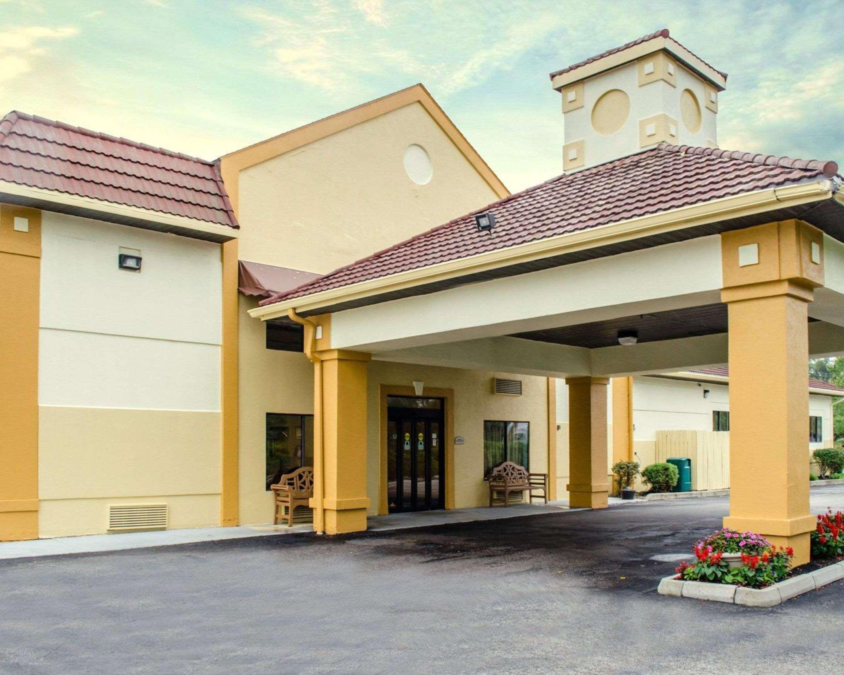 Quality Inn & Suites Medina - Akron West Exteriér fotografie